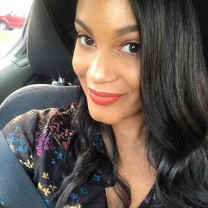 Meet your Posher, Angie